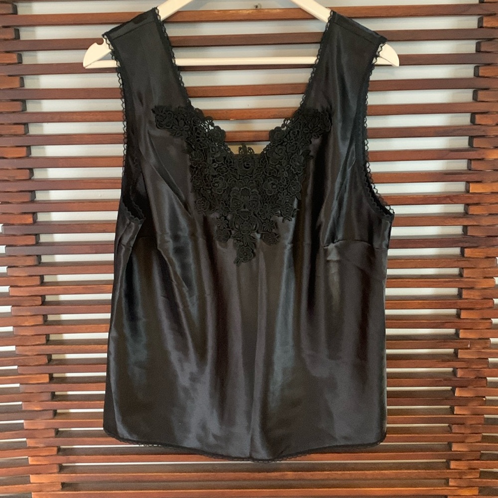 Escapades lingerie top